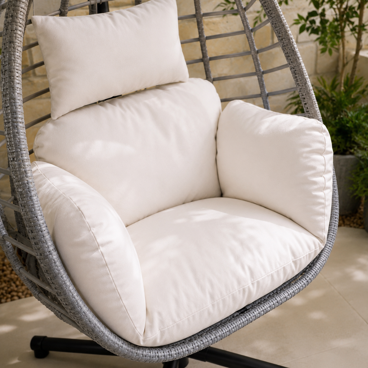 Hana | Signature rattan egg chair with stand